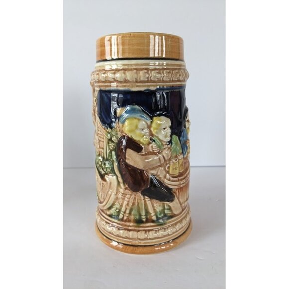 Vintage Collectible Embossed German Beer Stein Made in Japan 7 Inch Tall - Picture 8 of 10